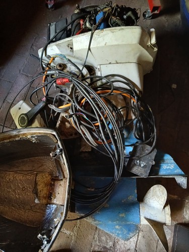 Johnson evinrude 115 2 - johnson, v4